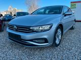 Volkswagen Passat Lim. Elegance 1.5 TSI LED - Volkswagen Passat mit Benzin-Antrieb: Alcantara, Limousine