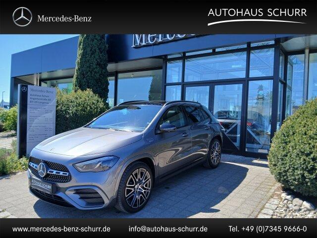 Mercedes-Benz GLA 200 AMG Line LED/AHK/Pano.-Dach/360°Navi