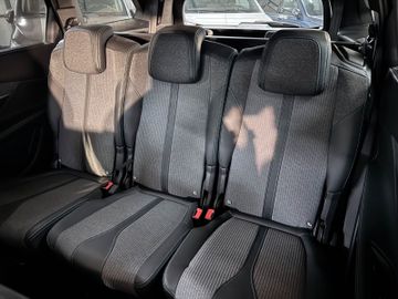 Peugeot 5008 - 7