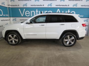 Jeep Grand Cherokee - 9