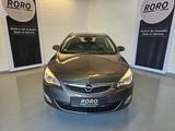 Opel Astra J 1.4 Lim. 5-trg. Cosmo + 8.Reifen/SH/TMP - Opel Astra mit Benzin-Antrieb: Limousine, 1.8