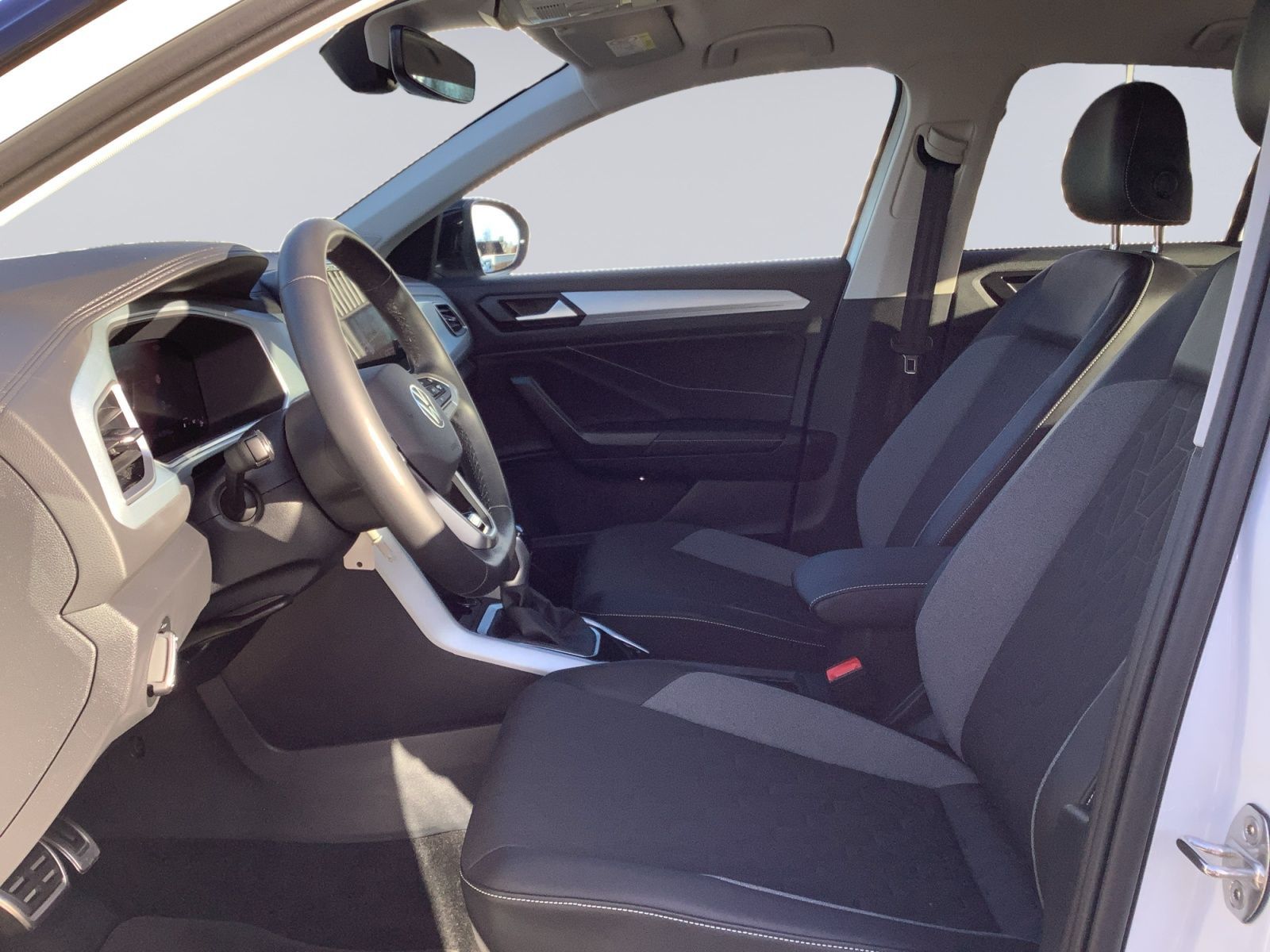 Volkswagen T-Roc - Bild 9