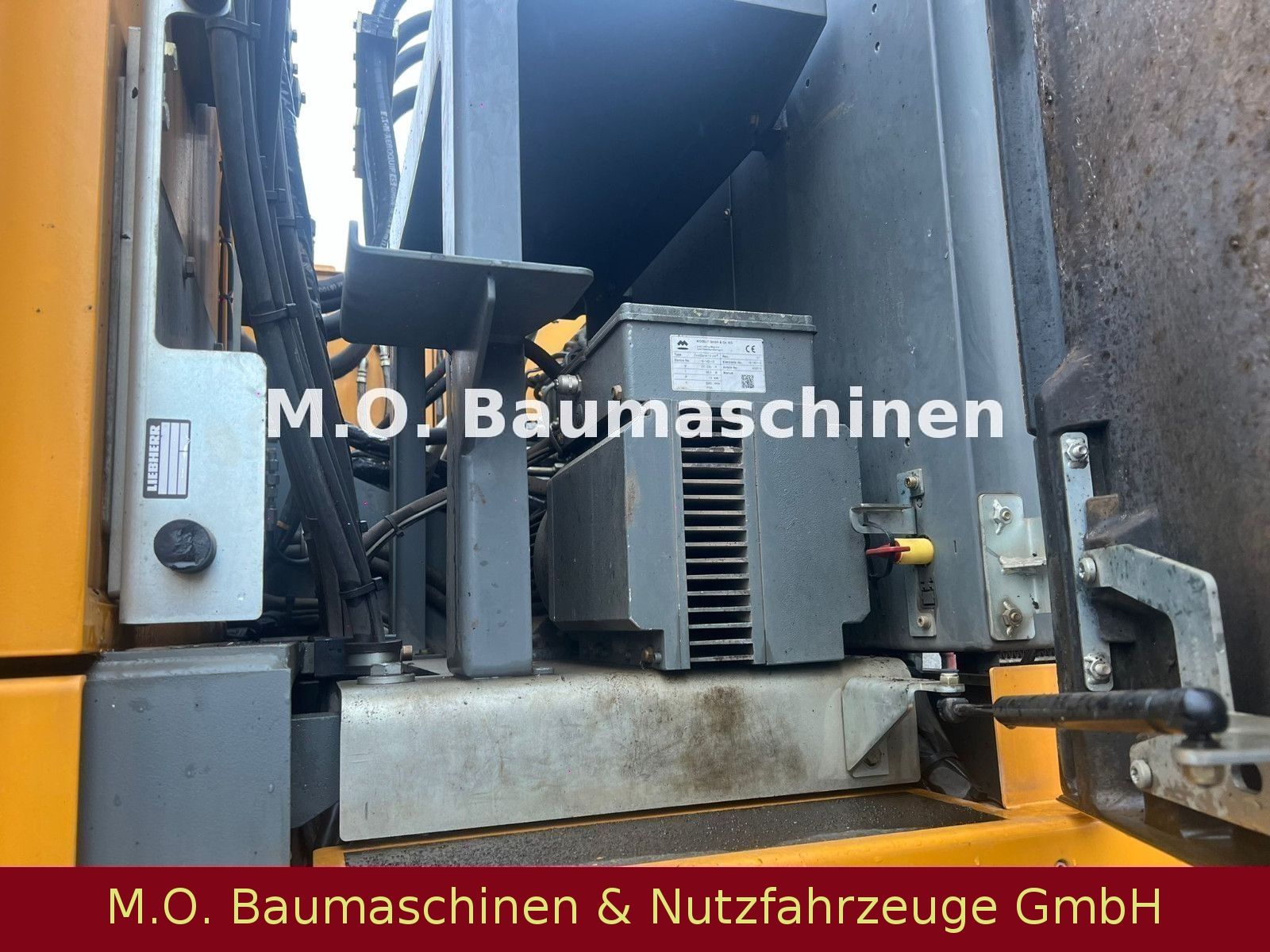 Fahrzeugabbildung Liebherr LH 40 M Litronic/Greifer / Magnetanlage