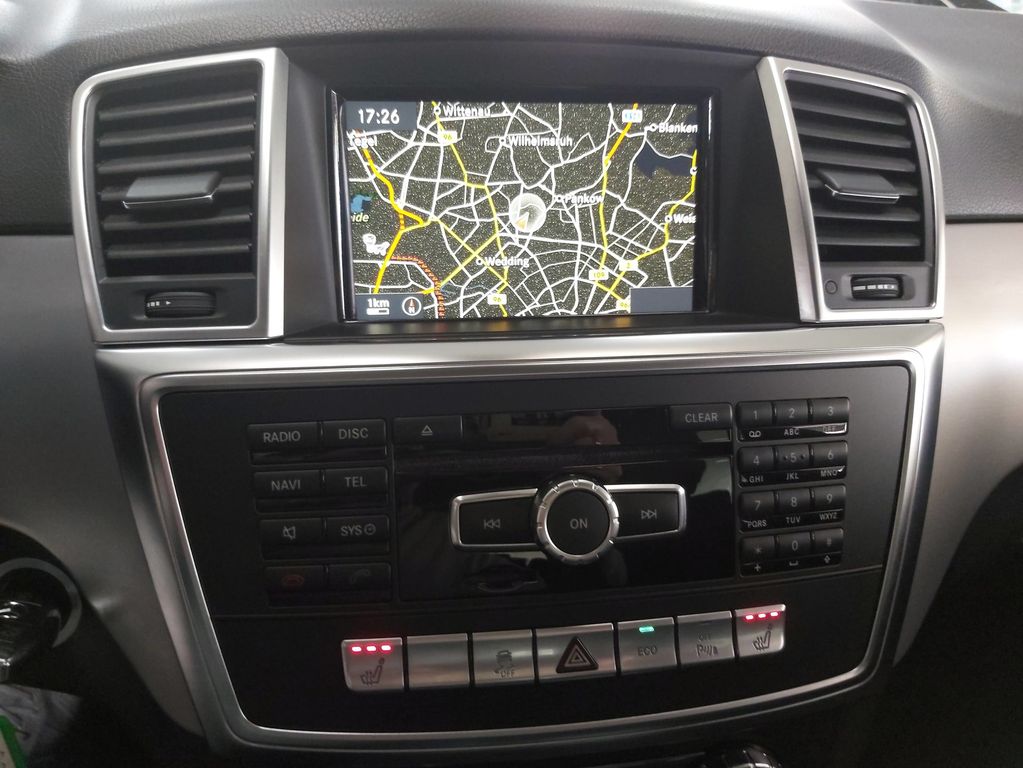 Mercedes-Benz ML 350 CDI AMG DISTR TOTW KAMERA COMAND LEDER