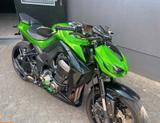 Kawasaki Z1000 sehr gepflegt viel Zubehör  - Kawasaki Motorräder in Mannheim