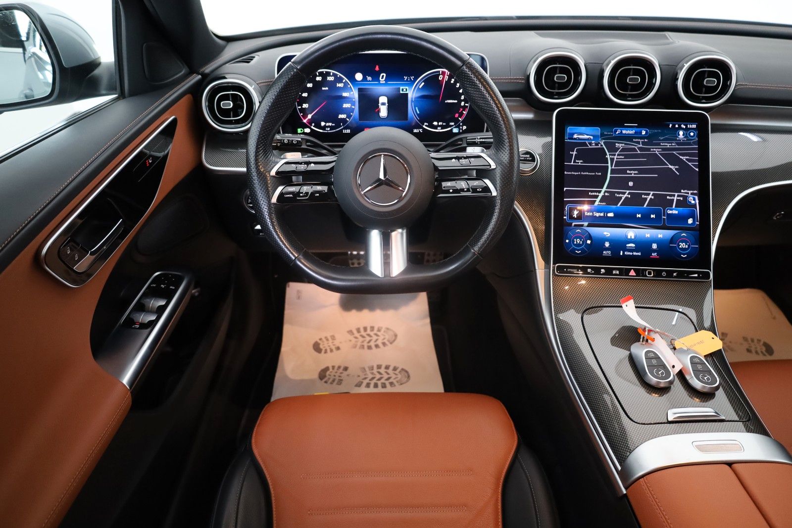 Fahrzeugabbildung Mercedes-Benz C 300e T AMG Line Leder,Navi,LED,AppleCarpl.,AHK