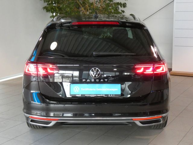 Passat Variant 2.0 TDI Elegance AHK NAVI MATRIX