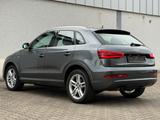 Audi Q3 2.0 TFSI quattro S.Line-S.Heft-Spur.A-Tot.W- - Audi Q3 mit Benzin-Antrieb: Geländewagen