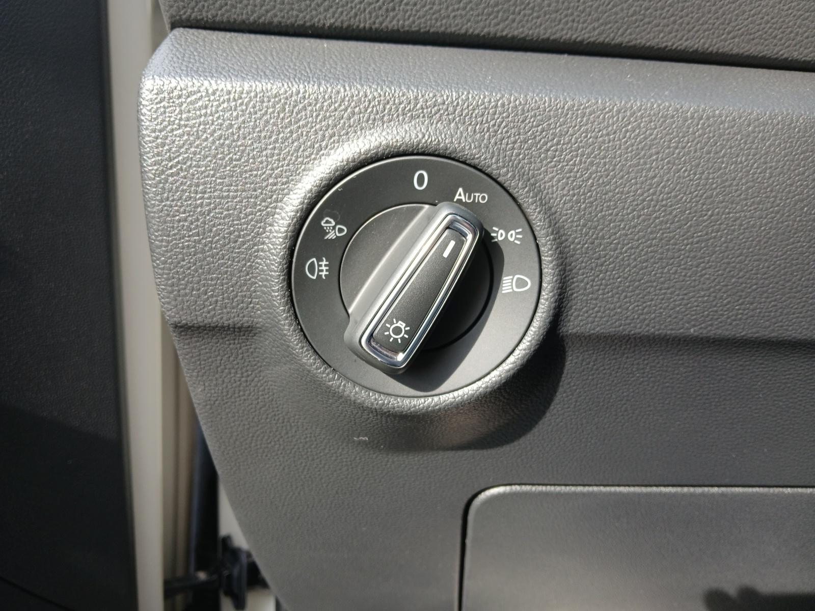 Volkswagen T-Roc TDI R-Line DSG LED AHK Navi AID ACC SHZ Pa, миниатюра 20