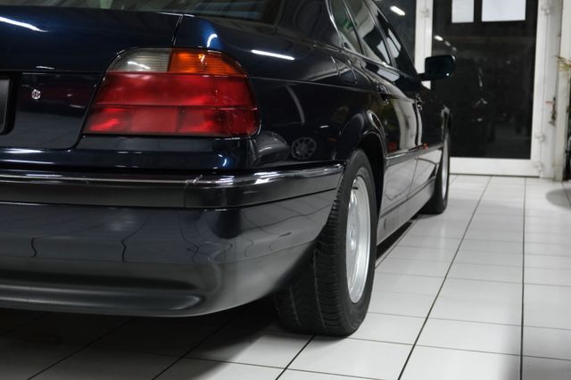 Fahrzeugabbildung BMW 740iA/Erste Serie/Originaler Spitzenzustand