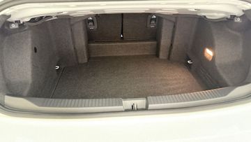 Fotografie des VW T-Roc Cabriolet 1.5 TSI ACT OPF R-Line