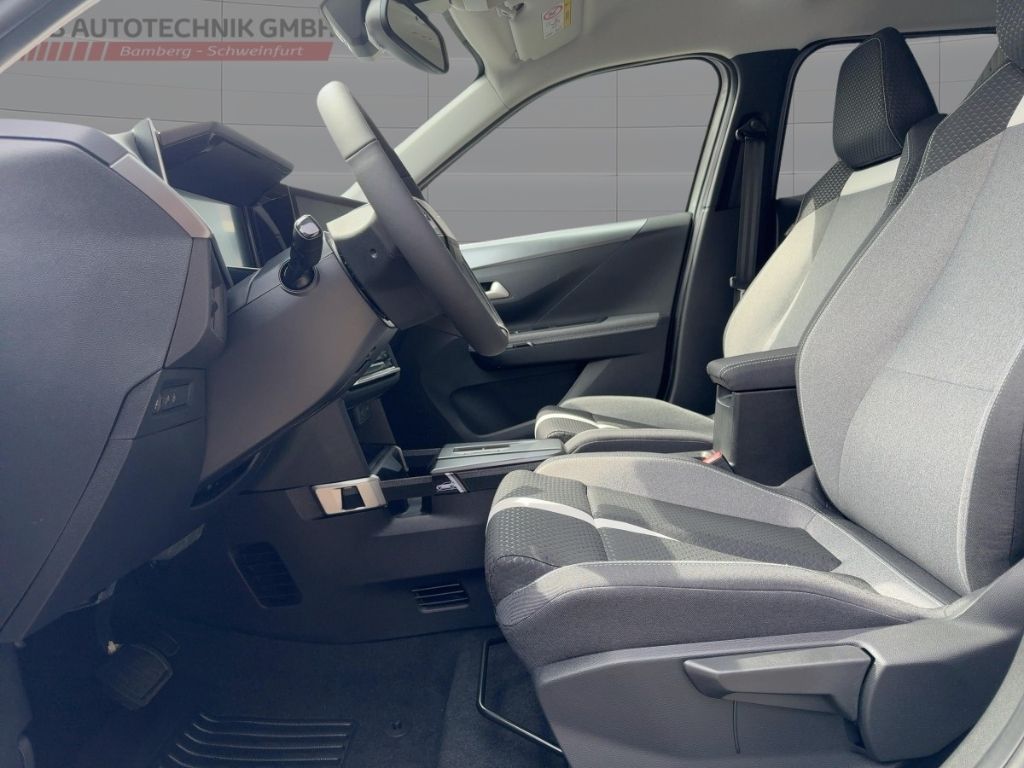 Fahrzeugabbildung Opel Frontera Ultimate, Allwetter, RFK, SHZ, LHZ