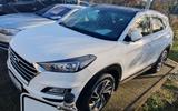 Hyundai Tucson Trend 2WD Navi SH Alu White Automatik Kam - Hyundai Gebrauchtwagen in Krefeld
