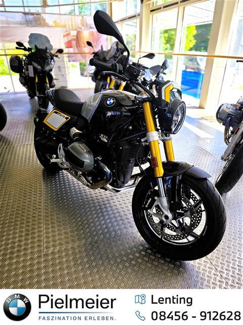 BMW R 12 nineT Orginal BMW Tracker Umbau