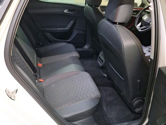 Leon FR 1.4 eHYBRID DSG 204PS ACC /NAV /RFK /LED