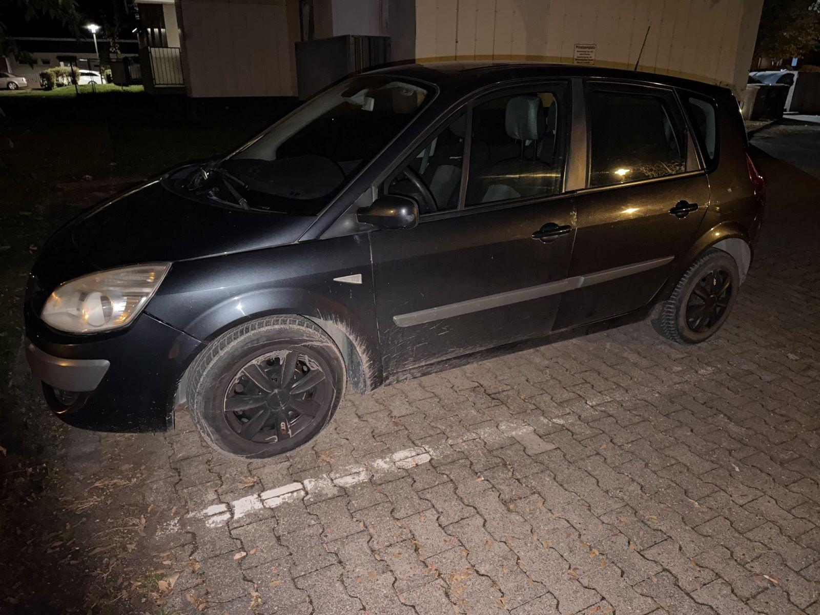 Renault Megane 2006 — rear view
