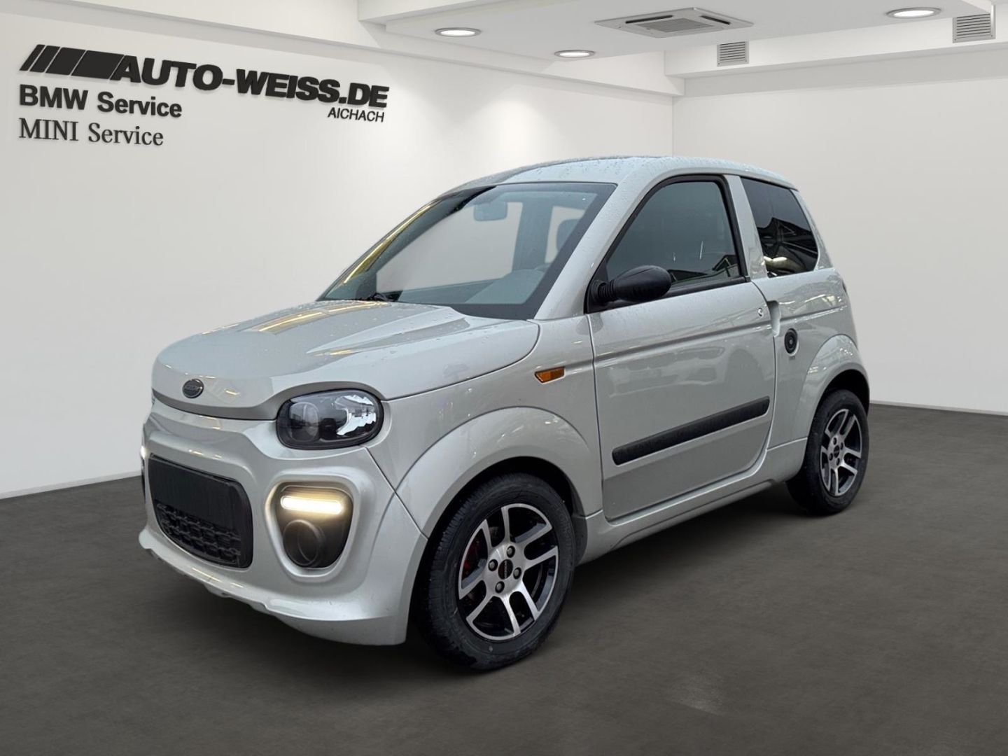 MICROCAR M.Go