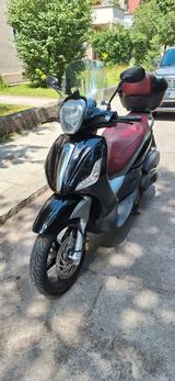 Piaggio Beverly 350 - PIAGGIO ROLLER BEVERLY