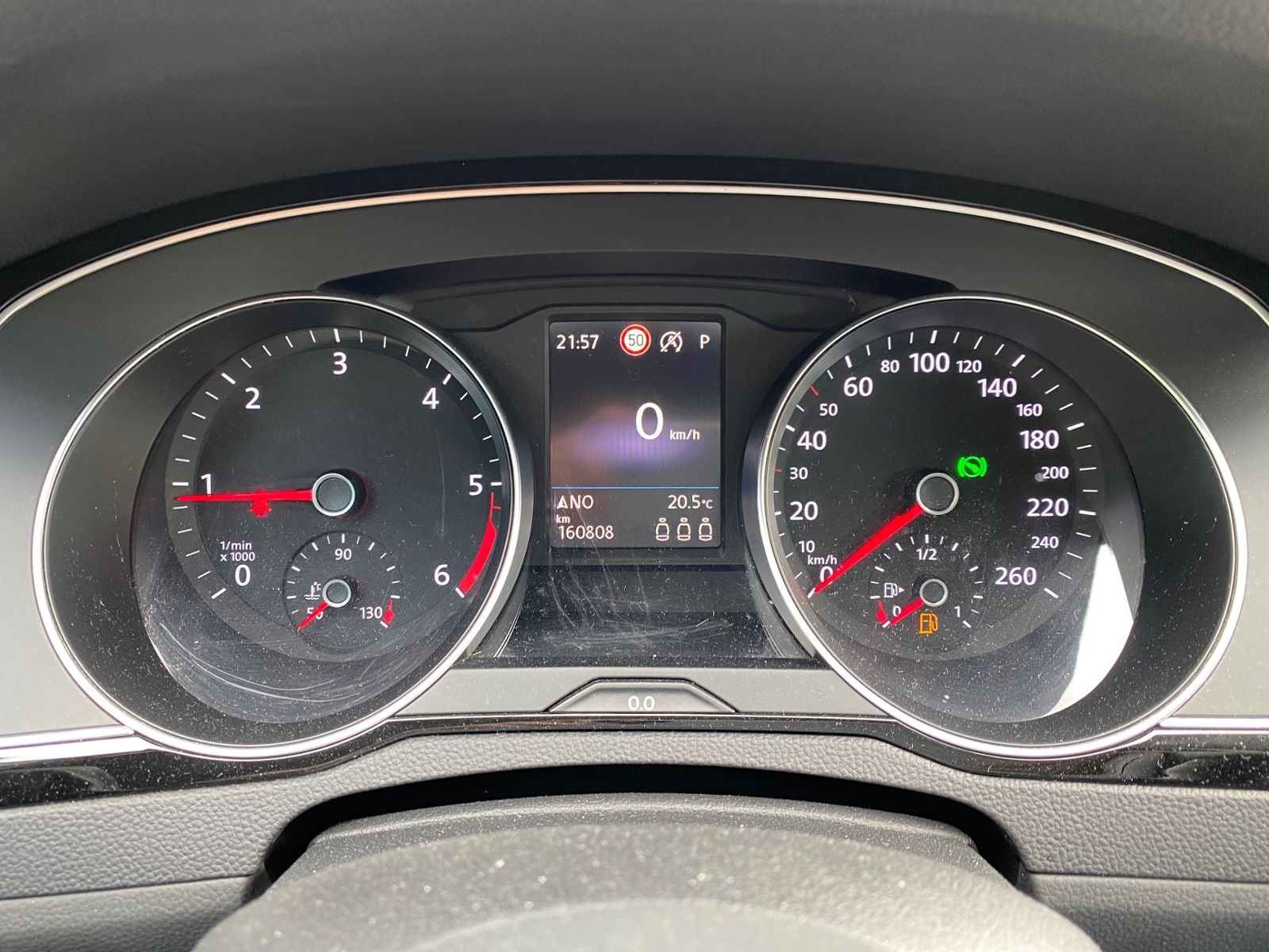 Passat Variant 2.0 TDI DSG Elegance AHK/MATRIX/N
