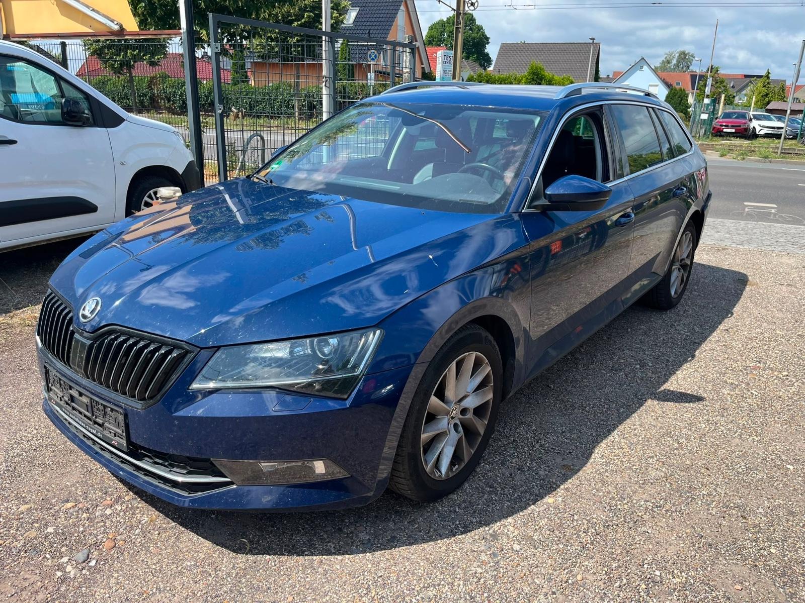 Skoda Superb 1.8 TSI DSG Style Combi Leder 143TKM 2017