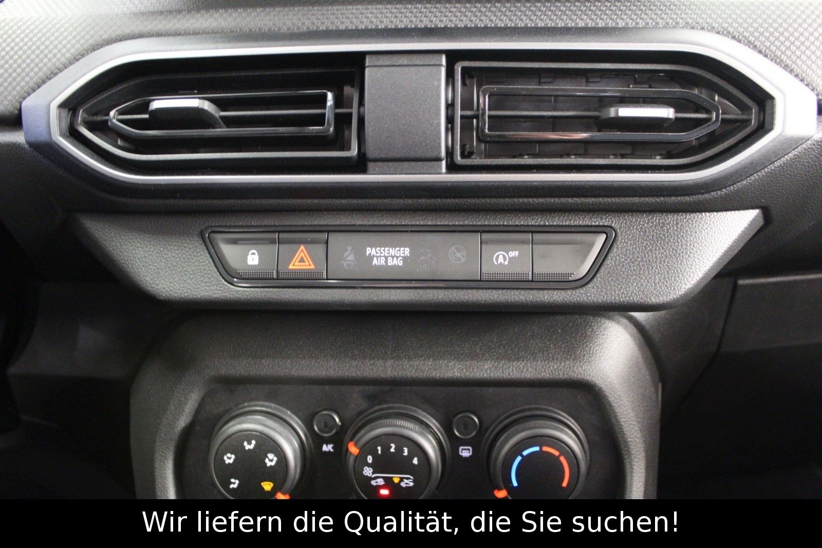 Fahrzeugabbildung Dacia Sandero SCe 65 Essential*Klima*Media Display*