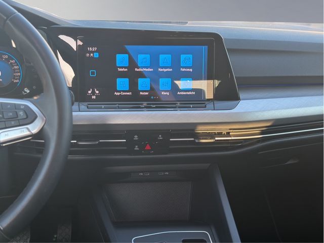 Golf VIII Variant 2.0 TDI Life DSG NAVI ACC LED