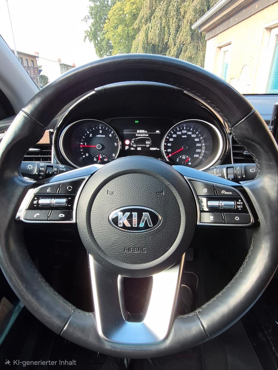 Kia cee'd Sportswagon 1.6 CRDi MHEV 100kW DCT Vi...