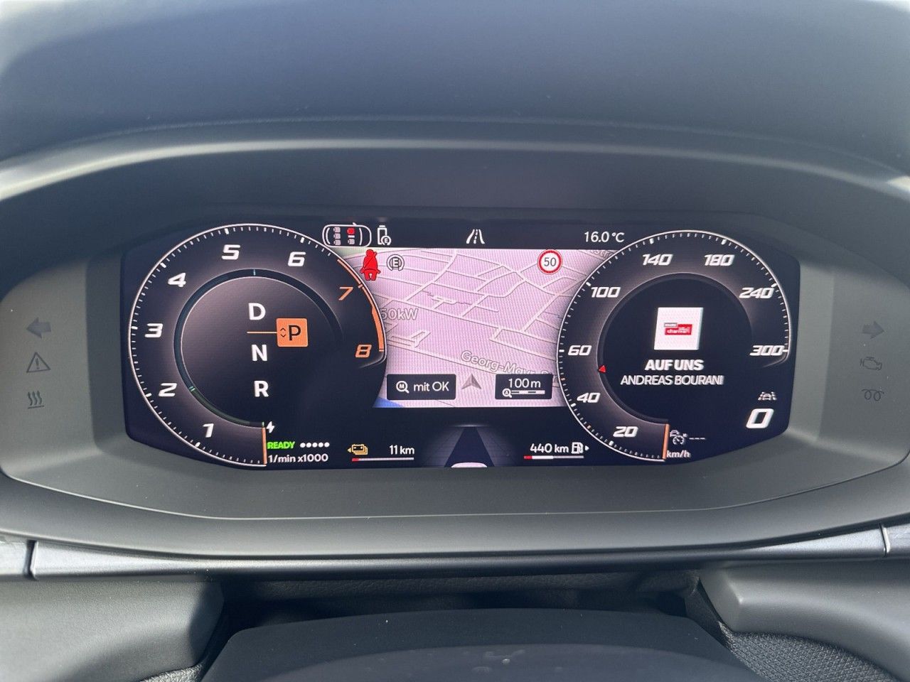 Fahrzeugabbildung CUPRA Terramar 1.5 e-HYBRID 204 PS 6-Gang-DSG - mit KI generiert/bearbeitet