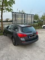 Opel Astra Sports Tourer 1.4 ecoFLEX Selection Se... - Opel Astra: Sports Tourer Ecoflex