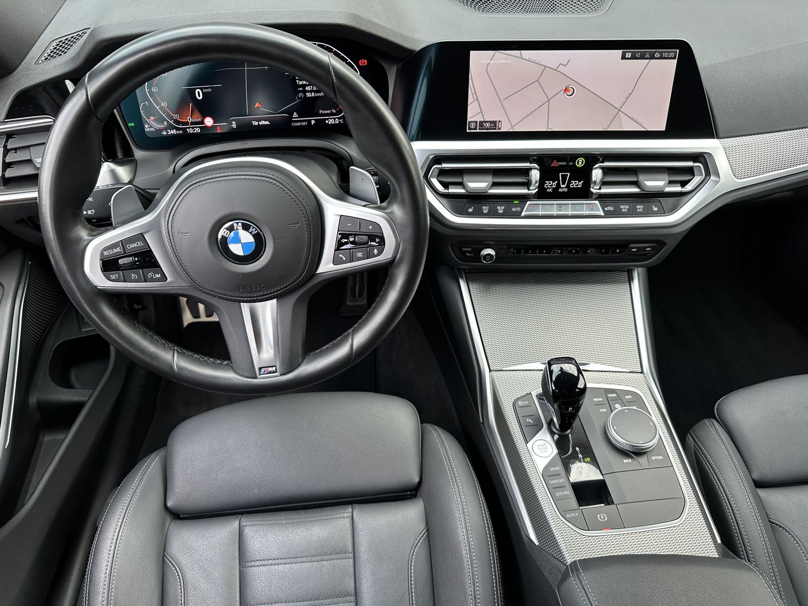 Fahrzeugabbildung BMW 320d Touring M-Sport NAV+LASER+HEAD-UP+KAMERA+PP