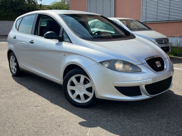 Seat Altea Reference/ 1.Hand / Klima / 8-Fach bereift