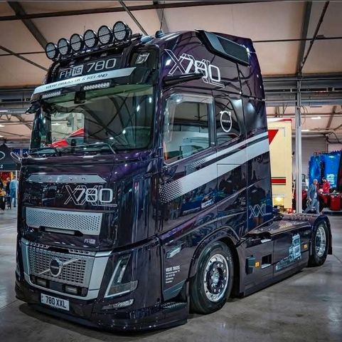 Volvo FH16 780 XL aero  - Mega LD - we want to buy !