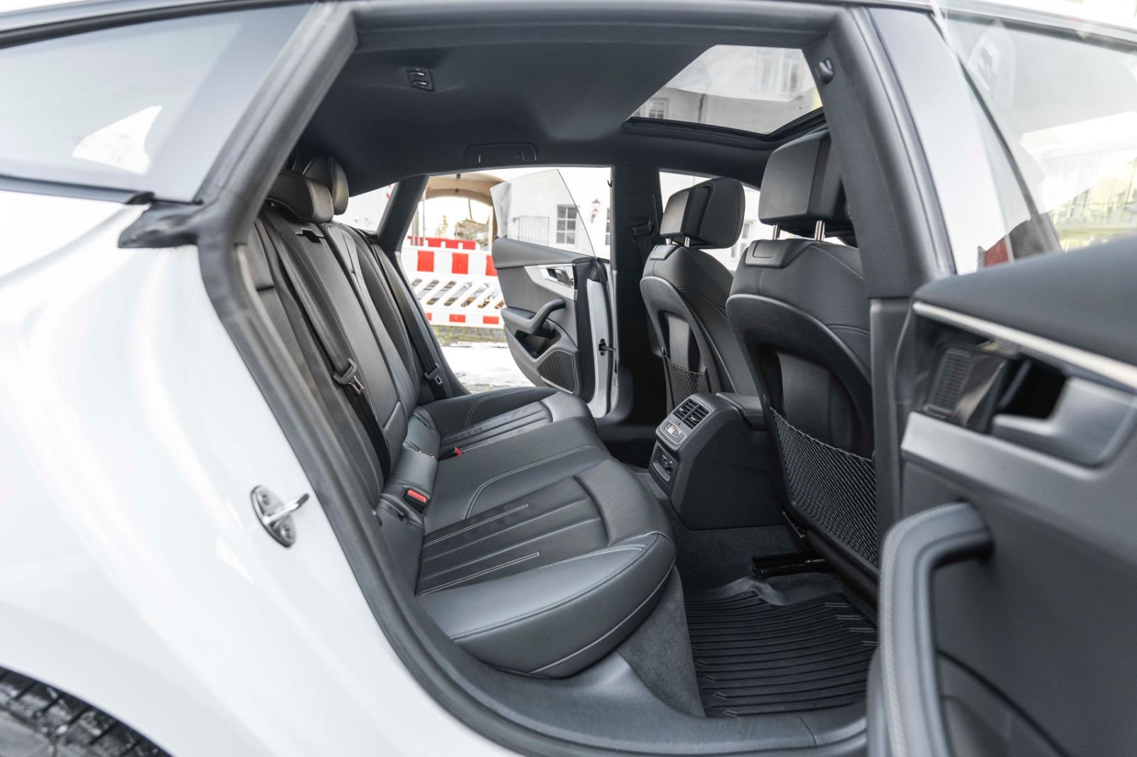 Fahrzeugabbildung Audi A5 Sportback 45 TFSI S-Line B&O 360° CARPLAY ACC