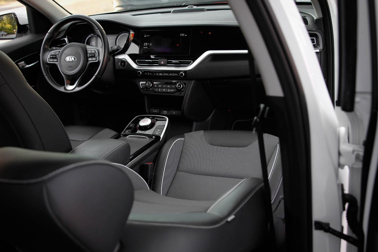 Kia e-Niro DynamicLine 64 kWh/SOH99,7%/Leder/15538ne