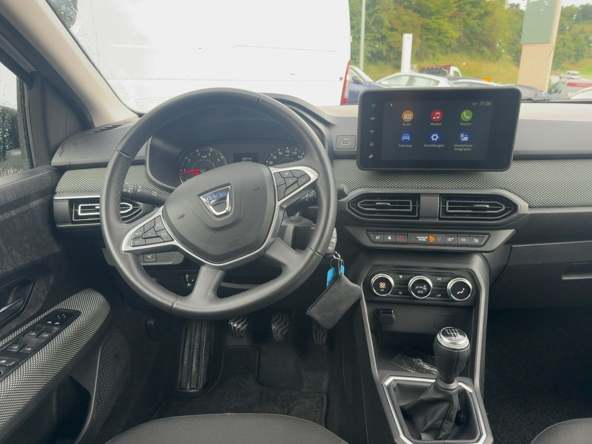 Fahrzeugabbildung Dacia Jogger Comfort TCe 110 SHZ Klimaaut. EPH