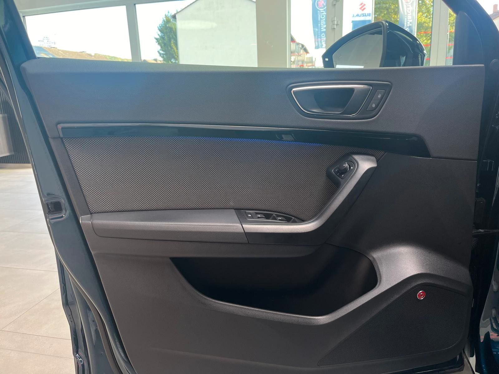 Fahrzeugabbildung SEAT Ateca 1.5 TSI DSG Xcellence*1.Hand*AHK*360°*App*