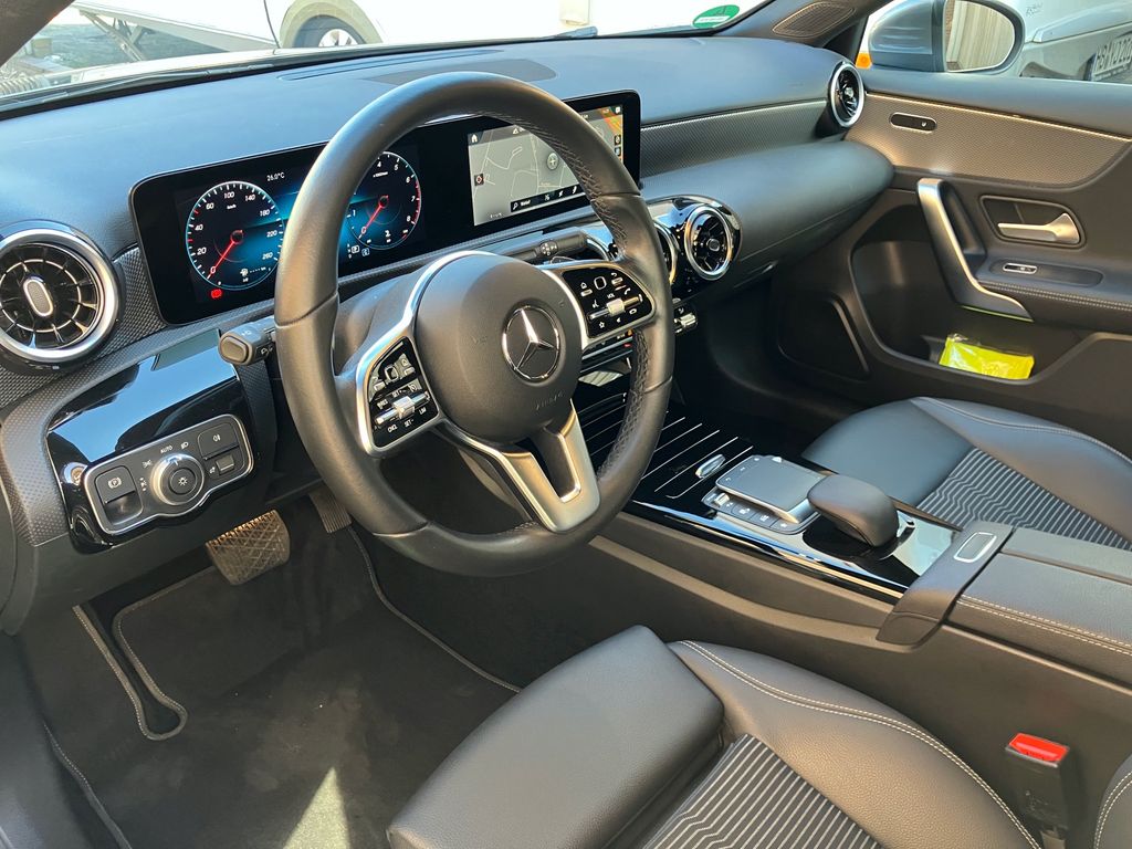 Image of Mercedes-Benz A 200