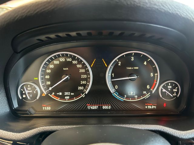 BMW X3 xDrive 35 d *Navi*xLine*Kamera*