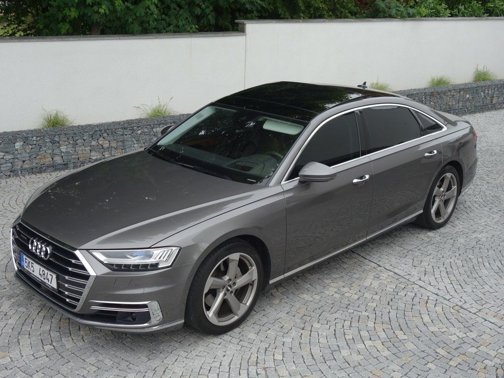 Audi A8
