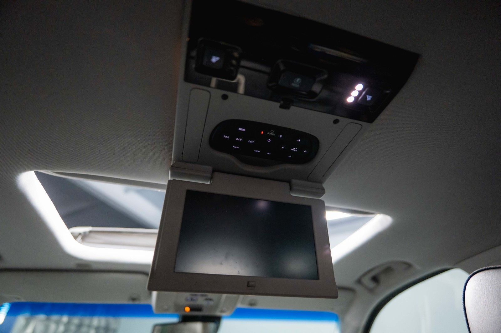 Fahrzeugabbildung GMC Yukon 6.2 V8 DENALI 4x4 LED *Unfallfrei*TV*ACC*