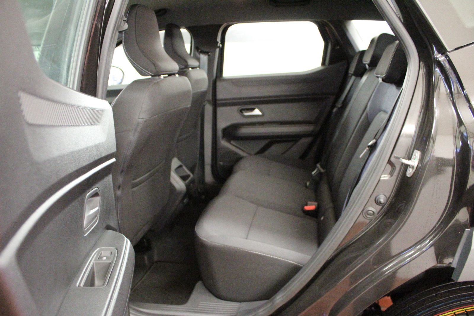 Fahrzeugabbildung Dacia Duster mild hybrid 140 Expression*Winterp.*MY 26