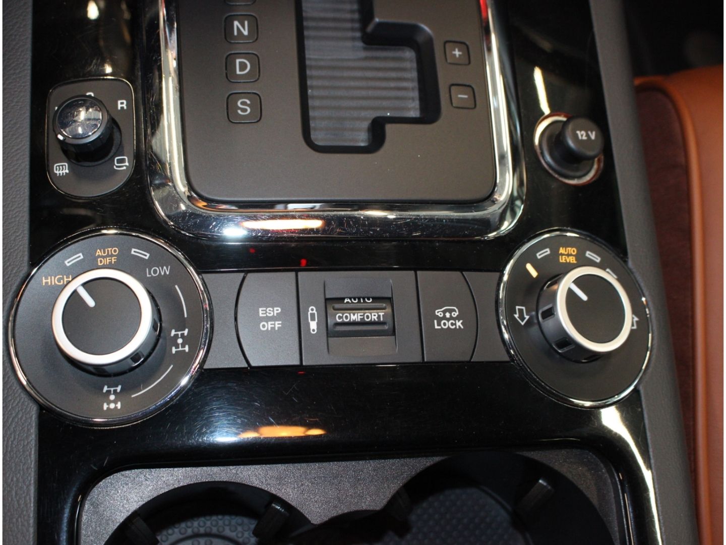 Fahrzeugabbildung Volkswagen Touareg 3.0 TDI V6 TDI DPF 2. Hand*Standhzg*VOLL