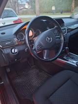 Mercedes-Benz E 250 CGI BlueEFFICIENCY - - Mercedes-Benz E 250 in München