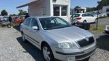 Skoda Octavia 1.6 MPI Limousine - Skoda Octavia: Mpi