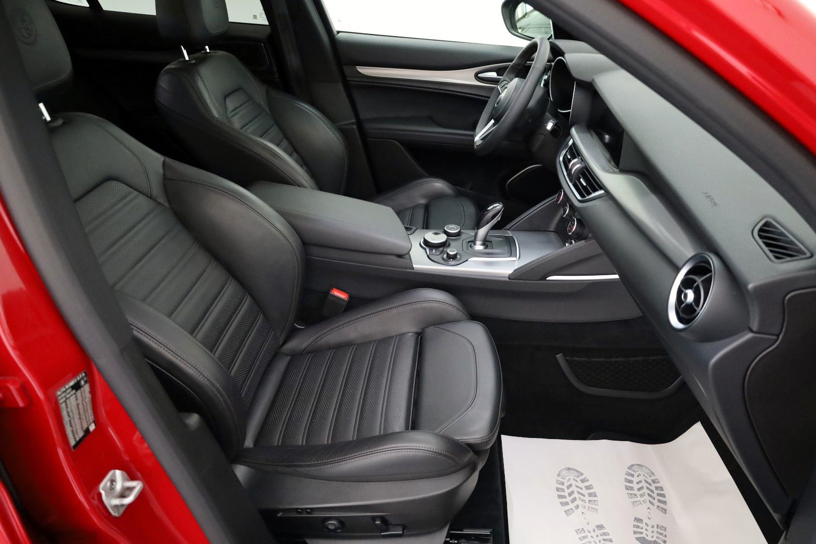 Fahrzeugabbildung Alfa Romeo Stelvio Super Q4 Leder,Navi,Panorama,Apple CarP.
