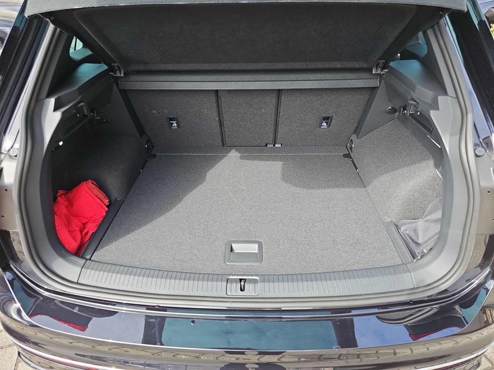 Tiguan R-Line 2,0 TDI 110 kW DSG Neupreis: 64.98