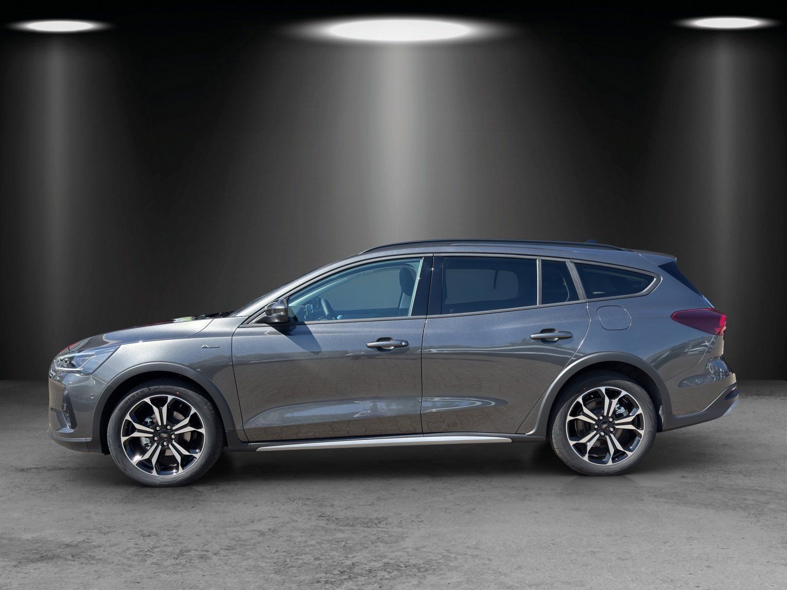 Fahrzeugabbildung Ford Focus Active X Pano Dach B&O Winter Pak. LED Mat