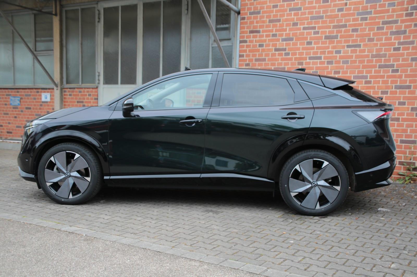 Nissan Ariya Evolve Pack e-4orce in auroragreen!! m. SD
