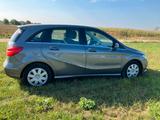 Mercedes-Benz B 200 BlueEFFICIENCY TÜV NEU 9/2027 - gebrauchte Mercedes-Benz B 200 aus dem Jahr 2012