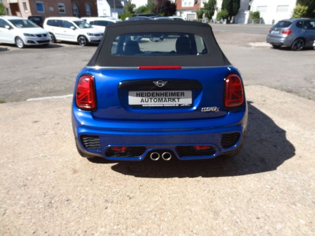 Fahrzeugabbildung MINI Cabrio Cooper S JWC/2.Hd/Leder/Kam/Navi/